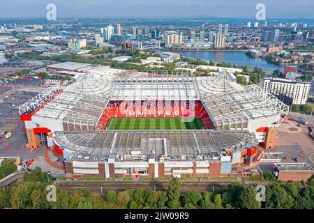 Old Trafford, Manchester United, UK Sport. 2nd settembre 2022. Il sole è tornato a Old Trafford dopo 3 vittorie al rimbalzo, mentre sconfiggere Leicester City 1-0 nelle ultime notti Premiership cravatta al King Power Stadium. Credit: Tom McAtee/Alamy Live News Foto Stock