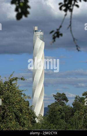 ThyssenKrupp TK Torre di prova ascensore 242m costruita nel 2017 a Rottweil, Neckartal, Baden-Wuerttemberg, Germania Foto Stock