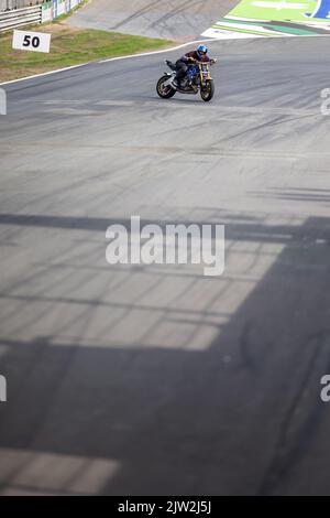 Acrobazie di animazione durante la Formula 1 Heineken Dutch Grand Prix 2022, 15th° round del Campionato del mondo FIA di Formula uno 2022 dal 2 al 4 settembre 2022 sul circuito di Zandvoort, in Olanda, Belgio - Photo Germain Hazard / DPPI Foto Stock