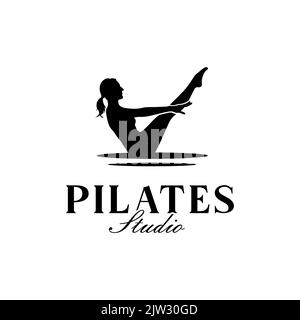 Silhouette of Woman Sitting Yoga Pilates posa per logo palestra o Yoga Vector Design Illustrazione Vettoriale