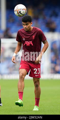 Liverpool, Regno Unito. 3rd settembre 2022. Luis Diaz di Liverpool si scalda prima della partita della Premier League al Goodison Park, Liverpool. Il credito per le immagini dovrebbe essere: Andrew Yates / Sportimage Credit: Sportimage/Alamy Live News Foto Stock