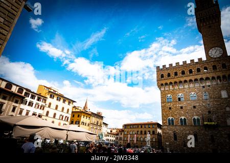 Florencia Italia 01/09/2022 / Reportaje de Florencia sus puentes catedrales panorámicas de la ciudad Foto Stock