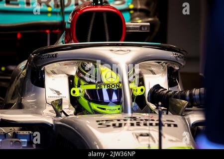 Zandvoort, Paesi Bassi. 03rd Set, 2022. ZANDVOORT, PAESI BASSI - SETTEMBRE 3: Lewis Hamilton del Regno Unito e Mercedes durante la prova finale davanti al Gran Premio di Formula 1 olandese a Cicuit Zandvoort il 3 settembre 2022 a Zandvoort, Paesi Bassi (Foto di Marcel ter Bals/Orange Pictures) Credit: Orange Pics BV/Alamy Live News Foto Stock