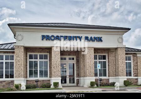 Houston, Texas USA 12-05-2021: L'esterno della Prosperity Bank e l'ingresso principale a Houston, Texas. Società di holding bancaria con sede a Houston, Texas. Foto Stock