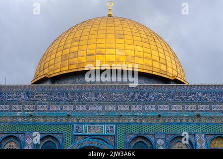 Vecchia città sacra di Gerusalemme, Santa moschea chiamata Masjid al Aqsa, icona islamica per i musulmani per pregare Foto Stock