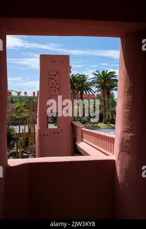 Abama, Ritz Carlton hotel di lusso a cinque stelle e campo da golf sulla costa occidentale di Tenerife vicino a Playa San Juan, Isole Canarie, Spagna Foto Stock