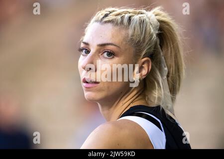 Marija Vukovic del Montenegro si è sfidata nel salto di alto livello delle donne al Memoriale Allianz Van Damme 2022, parte della serie Diamond League 2022 al King Foto Stock