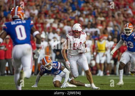 3 settembre 2022: Utah Utes Tight End Brant Kuitthe (80) scende in campo dopo aver preso la palla durante la partita di calcio NCAA tra gli Utah Utes e i Florida Gators al ben Hill Griffin Stadium Gainesville, Florida. I Florida Gators sconfiggono il numero 7 di Utah Utes da 29 a 26. Jonathan Huff/CSM. Foto Stock