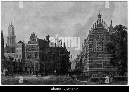 Vista sul lato nord della Pausdam a Utrecht con una faccia sul retro del Duomo con la Torre del Duomo sullo sfondo, al centro una faccia dietro San Pieter e sulla destra Paushuize sul Kromme Nieuwegracht. Foto Stock