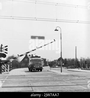 Vista di un passaggio ferroviario sicuro di Ahob a Schagen. Foto Stock