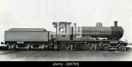 Immagine della nuova locomotiva a vapore n. 523 (serie 501-535) della H.S.M.N.B. Questo tipo di locomotiva fu successivamente rinumerato alla serie 2100 del N.S. Foto Stock