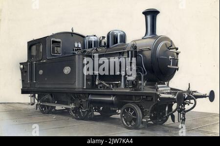 Immagine della nuova locomotiva a vapore n. 1102 (serie 1101-1104) della H.S.M.N.B. Questo tipo di locomotiva fu successivamente rinumerato alla serie 7400 del N.S. Foto Stock