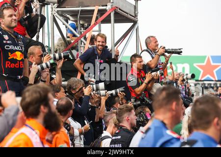 Germain Hazard, fotografo durante il Gran Premio d'Olanda di Formula 1 Heineken 2022, 15th° round del Campionato Mondiale FIA di Formula uno 2022 dal 2 al 4 settembre 2022 sul circuito di Zandvoort, in Olanda, Belgio - Foto Antonin Vincent/DPPI Foto Stock