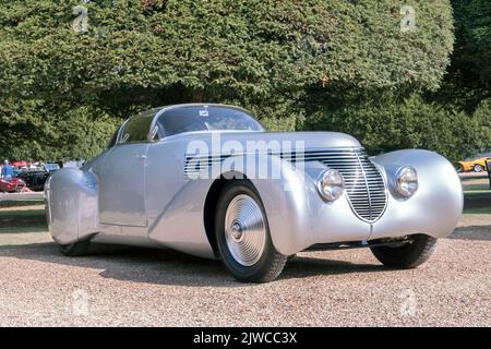 1938 Hispano Suiza Dubonnet H6B Xenia al 2022 Hampton Court Concours all'Hampton Court Palace London UK Foto Stock