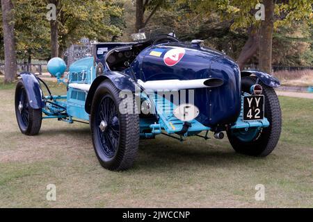 Auto d'epoca Alfa Romeo 8C 2300 Monza GP al Hampton Court Concours 2022 all'Hampton Court Palace London UK Foto Stock