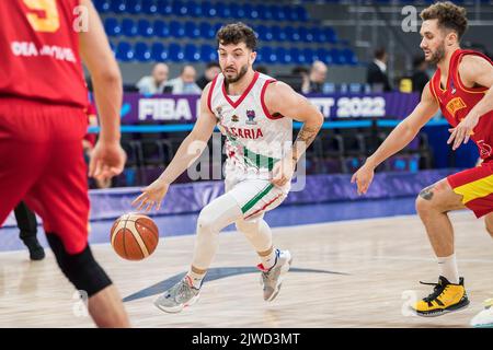 Tbilisi, Georgia, 4th settembre 2022. Deyan Karamfilov di Bulgaria guida al basket durante il gruppo FIBA EuroBasket 2022 Una partita tra Bulgaria e Montenegro alla Tbilisi Arena di Tbilisi, Georgia. Settembre 4, 2022. Credito: Nikola Krstic/Alamy Foto Stock