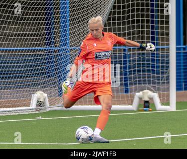 Fa Woman's National League Division One Midlands - 28 agosto 2022 Leek, Regno Unito: Leek Town Ladies Goalkeeper in azione contro Northampton Town Foto Stock