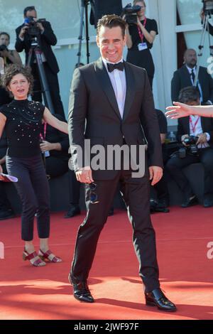 Venezia, Italia. 05th Set, 2022. VENEZIA, ITALIA. 5 settembre 2022: Colin Farrell alla prima di 'The Banshees of Inisherin' al 79th° Festival Internazionale del Cinema di Venezia. Foto: Kristina Afanasyeva/Caratteristuflash Credit: Paul Smith/Alamy Live News Foto Stock