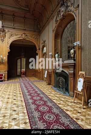 La splendida sala della Casa degli scienziati a Lviv, Ucraina. Foto Stock