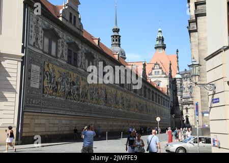 Dresda è la 12th città più popolosa della Germania, la quarta più grande per area (dopo Berlino, Amburgo e Colonia), e la terza città più popolosa ... Foto Stock