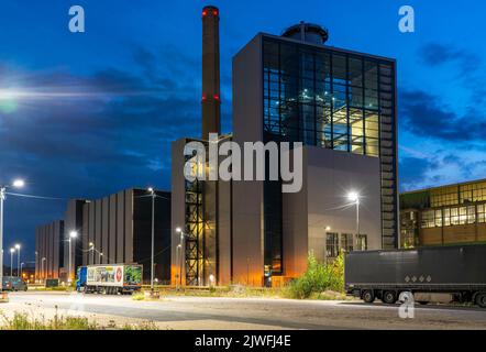 La centrale a gas naturale di Lausward, la più efficiente centrale a gas e turbine a vapore al mondo, genera elettricità e teleriscaldamento, un Foto Stock