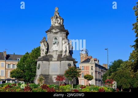 Facciata dell'ex residenza (attualmente museo) dell'autore francese Jules Verne (1828-1905) ad Amiens (Somme), Francia Foto Stock