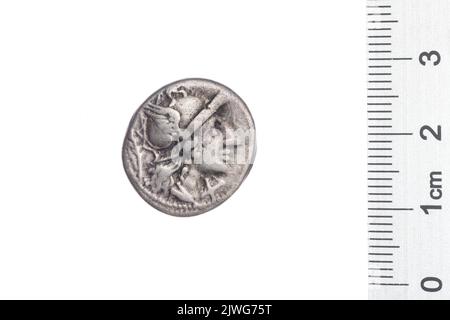 denario. Papiirio Carbo, M. (fl. 122 a.C.), agente monetario, Republika Rzymska, emittente Foto Stock