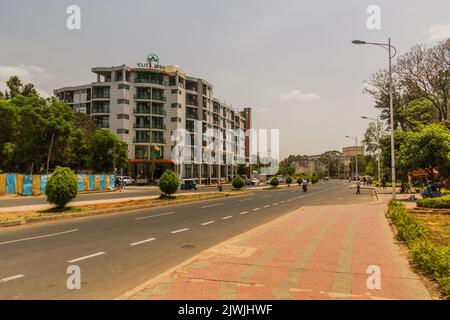 BAHIR DAR, ETIOPIA - 2 APRILE 2019: Vista dell'Unison Hotel a Bahir Dar, Etiopia Foto Stock