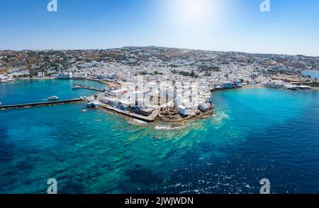 Splendida vista panoramica della città dell'isola di Mykonos Foto Stock