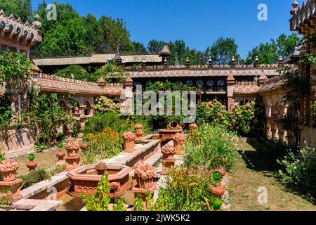 Les Jardins Secrets è un giardino privato fantasy che può essere visitato in alta Savoia regione / Francia Foto Stock