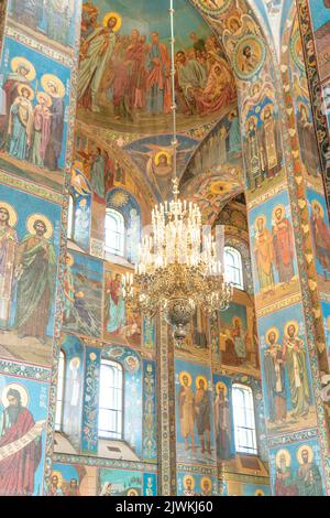 RUSSIA, PETERSBURG - 21 AGOSTO 2022: petersburg russia chiesa di san cristo edificio russo san icona, da gesù sangue per tempio e cultura di viaggio Foto Stock