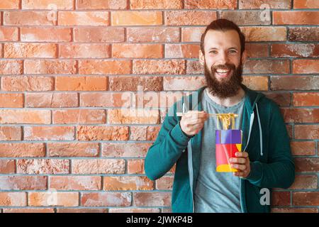 alimentazione dei millennials pasto moderno da asporto Foto Stock