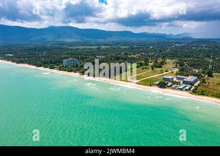 Hat Khanom spiaggia in Mu Koh Thale Tai Parco Nazionale, in Nakhon si Thammarat, Thailandia Foto Stock