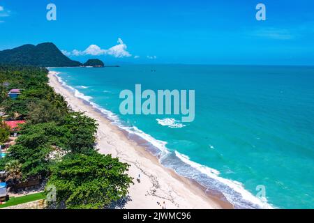 Hat Khanom spiaggia in Mu Koh Thale Tai Parco Nazionale, in Nakhon si Thammarat, Thailandia Foto Stock