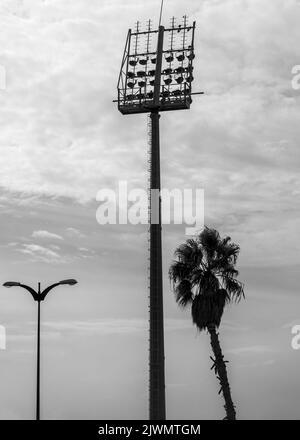 Torre di illuminazione dello stadio di atletica di Malaga Foto Stock