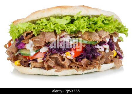 Döner Kebab Doner Kebap fast food in pane piatto isolato su uno spuntino di sfondo bianco Foto Stock