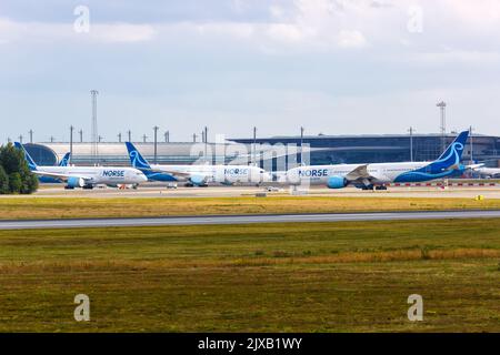 Oslo, Norvegia - 15 agosto 2022: Aerei della Norse Atlantic Airways Boeing 787-9 Dreamliner all'aeroporto di Oslo (OSL) in Norvegia. Foto Stock