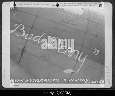 Boeing B-17 'Flying Fortress' soprannominato 'Bad Penny'. 303Rd Bomb Group, Inghilterra, 8 maggio 1944. Foto Stock