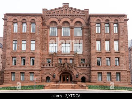 Assemblea legislativa dell'Ontario. Ingresso nord dell'edificio. Toronto, Ontario, Canada. Foto Stock