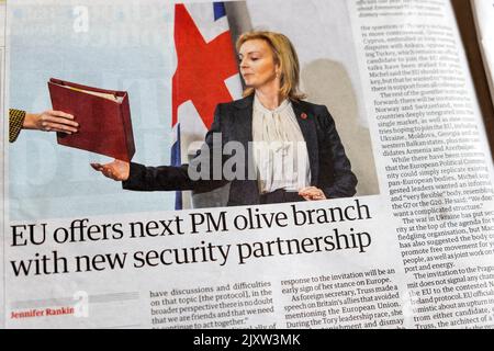 'L'UE offre la prossima filiale PM olive con una nuova partnership per la sicurezza' articolo del quotidiano Guardian il 3 settembre 2022 Londra Inghilterra Regno Unito Gran Bretagna Foto Stock