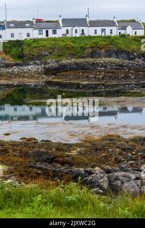 Portnahaven è un grazioso villaggio costiero sull'isola scozzese di Islay Foto Stock