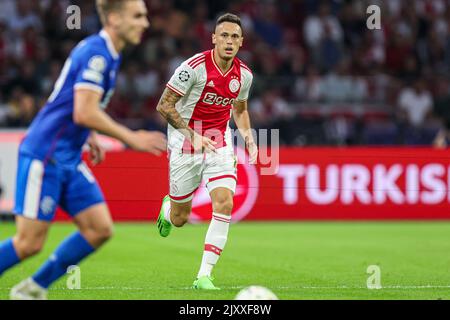 Amsterdam, Paesi Bassi. 07th Set, 2022. AMSTERDAM, PAESI BASSI - 7 SETTEMBRE: Lucas Ocampos di Ajax durante la partita della UEFA Champions League tra Ajax e Rangers alla Johan Cruijff Arena il 7 settembre 2022 ad Amsterdam, Paesi Bassi (Foto di Peter Lous/Orange Pictures) Credit: Orange Pics BV/Alamy Live News Foto Stock