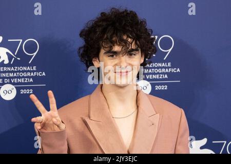 Jack Dylan Grazer partecipa alla fotocellula per 'Dreamin' Wild' al 79th° Festival Internazionale del Cinema di Venezia, il 07 settembre 2022 a Venezia. Foto Stock