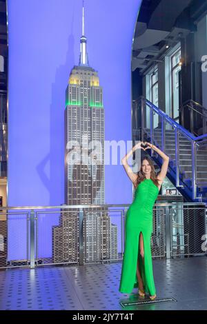 New York, Stati Uniti. 07th Set, 2022. Alessandra Ambrosio partecipa all'Empire state Building per una cerimonia di illuminazione in onore del 200th° giorno dell'Indipendenza del Brasile a New York City. Credit: SOPA Images Limited/Alamy Live News Foto Stock