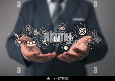 Concetti di pianificazione aziendale, processi e flussi di lavoro aziendali ad alte prestazioni, risoluzione dei problemi, controllo della qualità e monitoraggio dell'attività a lungo termine Foto Stock