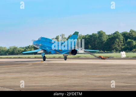 sukhoi su 30 mk2 e su22M4 in una giornata di volo dimostrativa Foto Stock