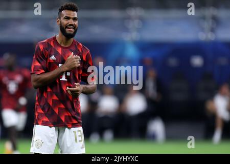 Milano, Italia. 07th Set, 2022. Eric Maxim Choupo-Moting del Bayern Monaco durante il warm up prima della partita della UEFA Champions League Group C tra FC Internazionale e FC Bayern Monaco allo Stadio Giuseppe Meazza il 7 settembre 2022 a Milano Italia . Credit: Marco Canoniero/Alamy Live News Foto Stock