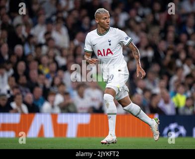 LONDRA, INGHILTERRA - SETTEMBRE 07: Richarlison di Tottenham Hotspur durante la partita di UEFA Champions League D tra Tottenham Hotspur e Olympiqu Foto Stock