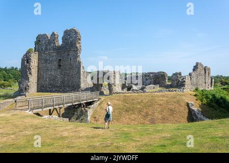 Rovine del castello di pietra normanna, Castello di Ogmore, Ogmore, vale of Glamorgan (Bro Morgannwg), Galles (Cymru), Regno Unito Foto Stock