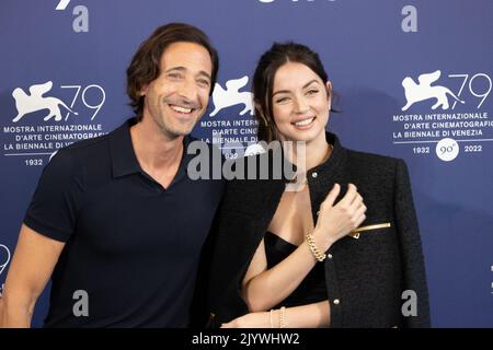 Lido di Venezia, Italia. 08th set, 2022. Partecipa alla fotocall per 'Blonde' al 79th° Festival Internazionale del Cinema di Venezia, il 08 settembre 2022 a Venezia. © Photo: Cinzia Camela. Credit: Independent Photo Agency/Alamy Live News Foto Stock